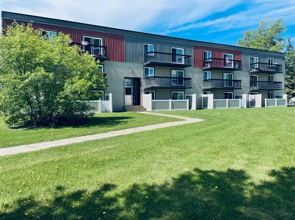612 SE Main St N #34, Slave Lake, AB T0G 2A1