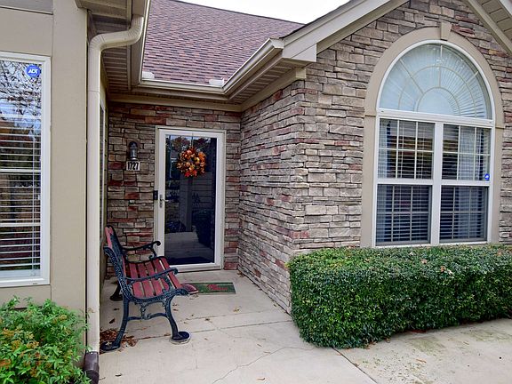 2nd image of 1727 W Southfield Cir #6