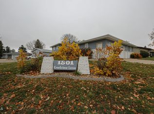 1501 Crestview Ln, Bismarck, ND 58501