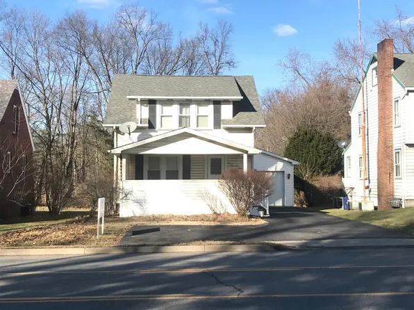 1009 W Main St, Grove City, PA 16127