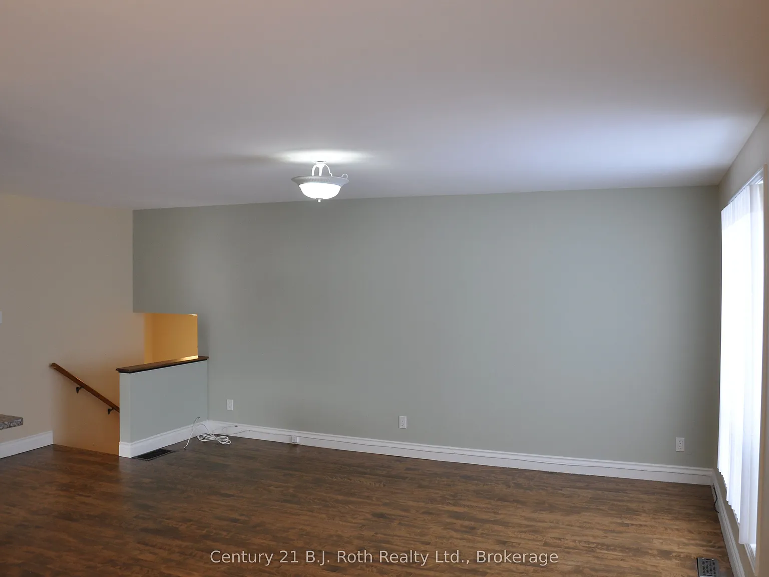 2 bed, $2,300 — Photo 4