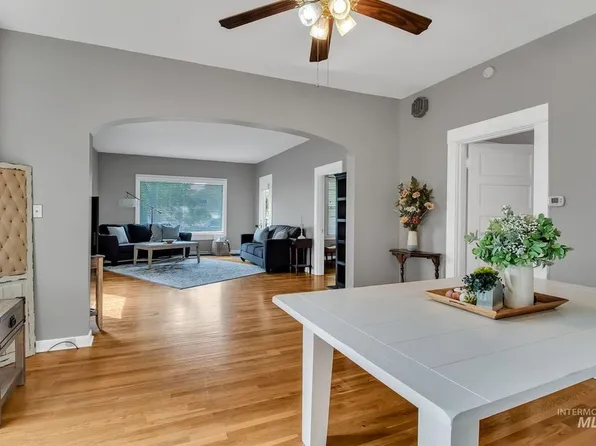 315 8th Ave E, Twin Falls, ID 83301