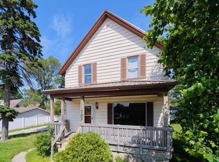 707 Cypress St, Manistee, MI 49660