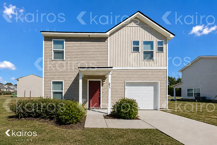 924 Sanford Ln