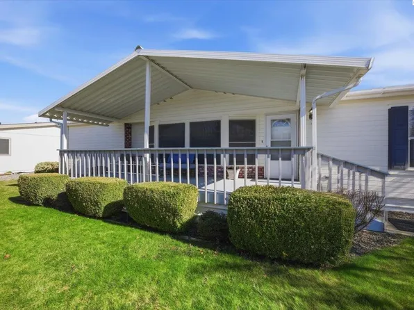 312 S Columbia Center Blvd Unit 79, Kennewick, WA 99336