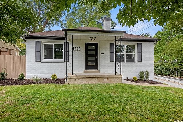 1st image of 1620 E Roosevelt Ave