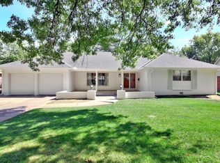 124 N Post Oak Rd, Wichita, KS 67206