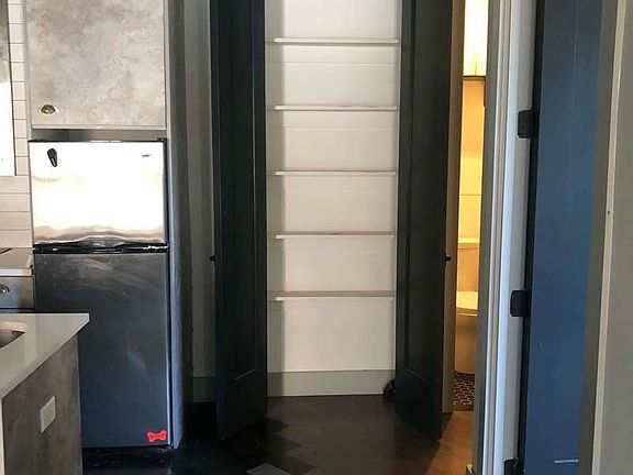 2nd image of 108 Scholes St #2C