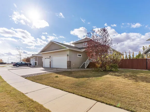 3712 69th St, Camrose, AB T4V 5B7
