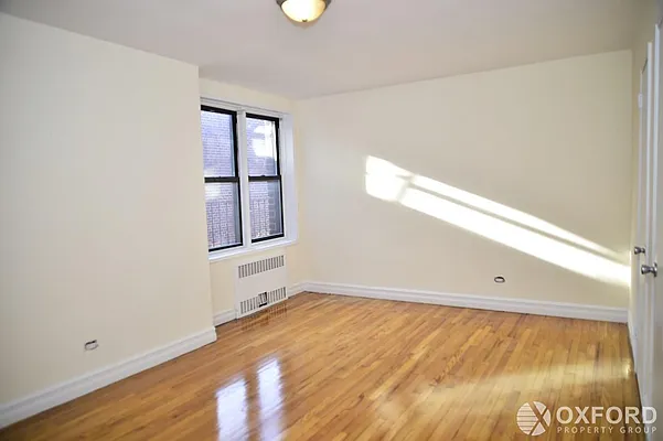 Rented by Oxford Property Group | media 14