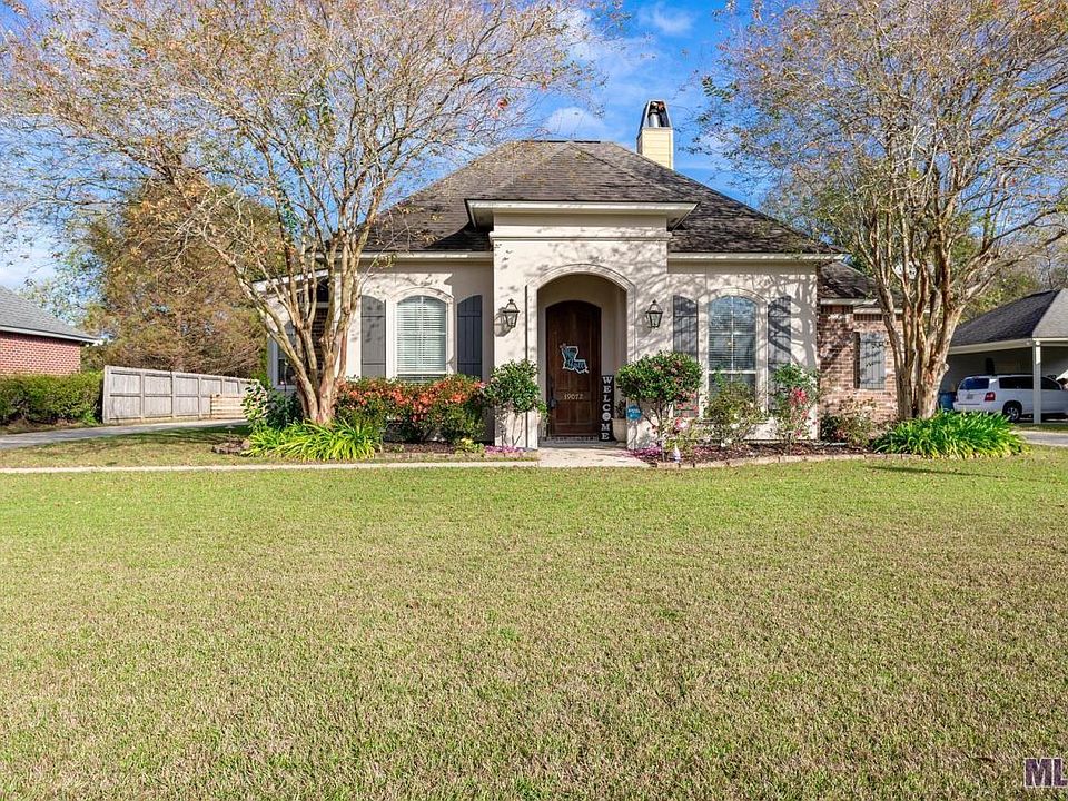 1st image of 39072 N Angelle Ct