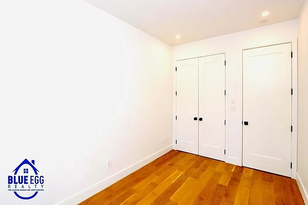 Rented by GROOME REALTY LLC | media 8