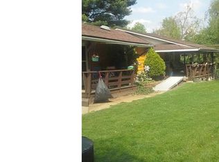 39 McGough Ln, Rayland, OH 43943