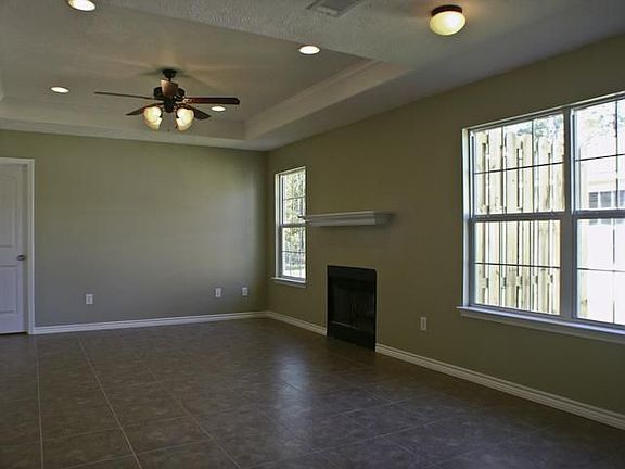 3rd image of 6608 Palace Dr