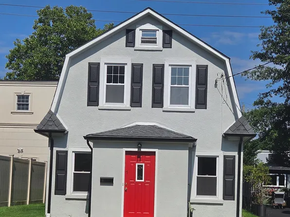7 Oak St, Norwood, NJ 07648
