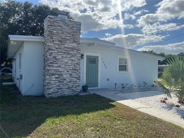 1609 W Washington St, Plant City, FL 33563