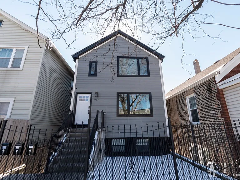 1737 W 16th St #G — Photo 1