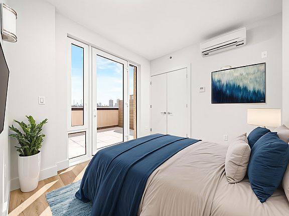 3rd image of 91 Bruckner Blvd #507