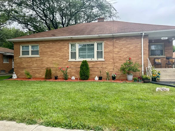 411 W 15th Pl, Chicago Heights, IL 60411