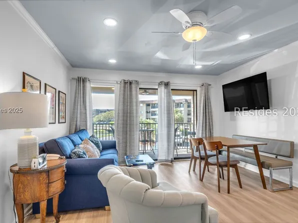 40 Folly Field Rd APT B137, Hilton Head Island, SC 29928