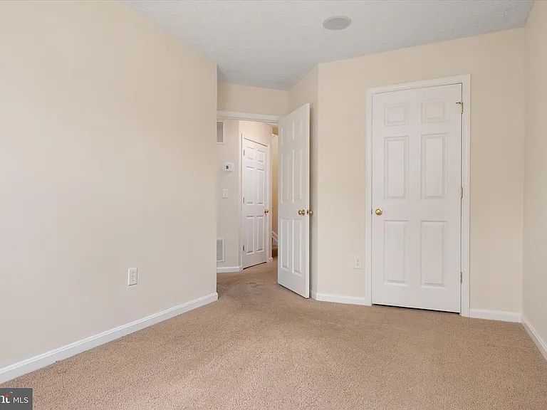 8221 Barrington Ct #41 — Photo 13