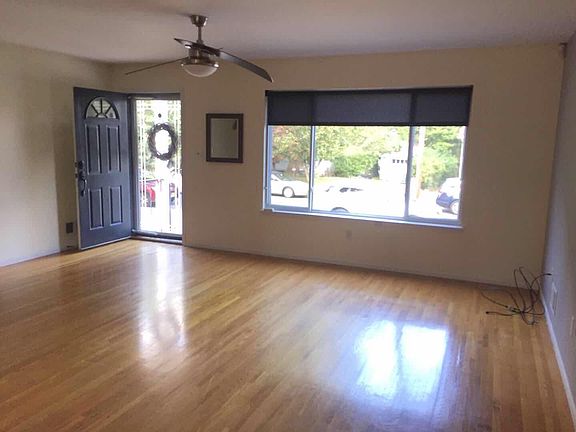 3rd image of 94 Woodland Ave #1