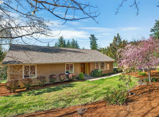 9400 SW Arrowwood Rd, McMinnville, OR 97128