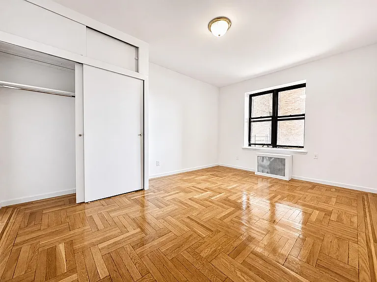 590 Fort Washington Ave #5N — Photo 3