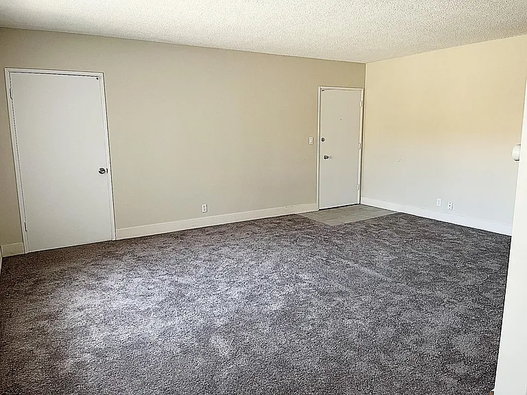 721 Cordova St #9 — Photo 10