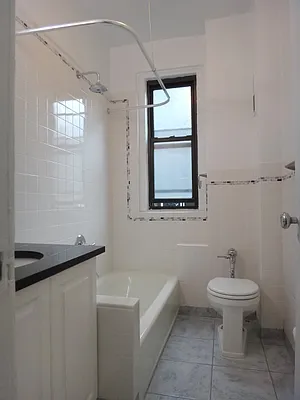 Rented by Everrock Equities | media 28