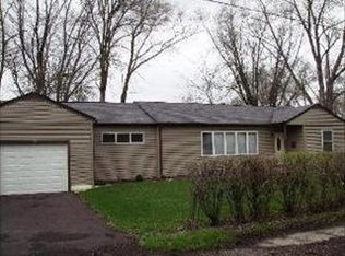 234 E Orchard St, Mundelein, IL