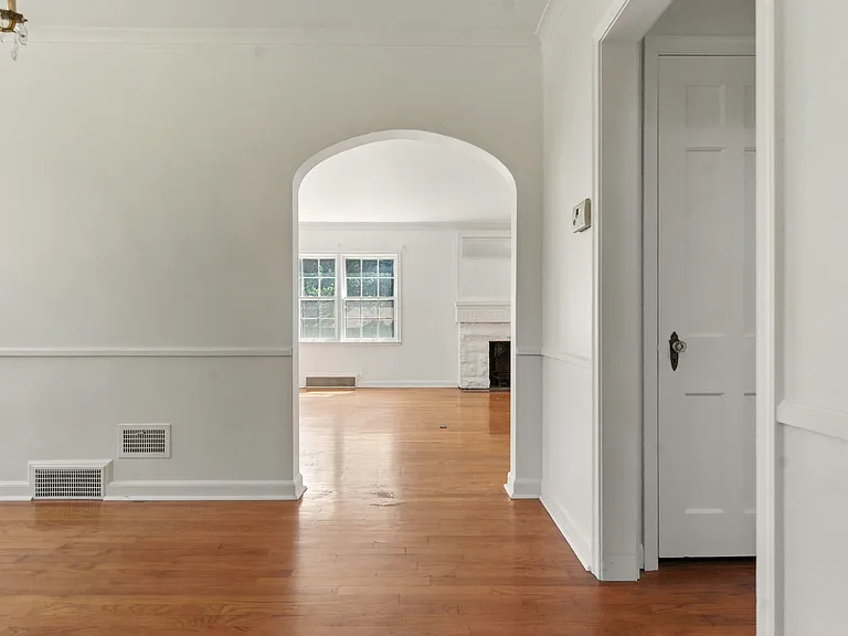 6206 Terrydale St — Photo 14