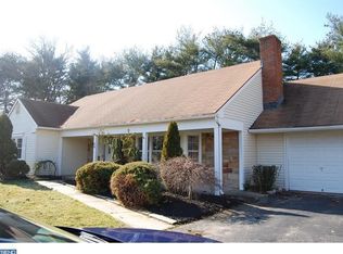 56 Country Club Rd, Willingboro, NJ 08046