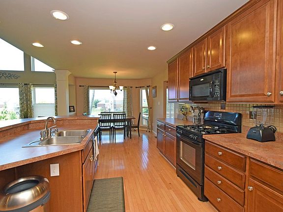 5th image of 1628 Lantana Ct
