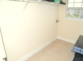 7598 Vandalay Dr, Jacksonville, FL 32244