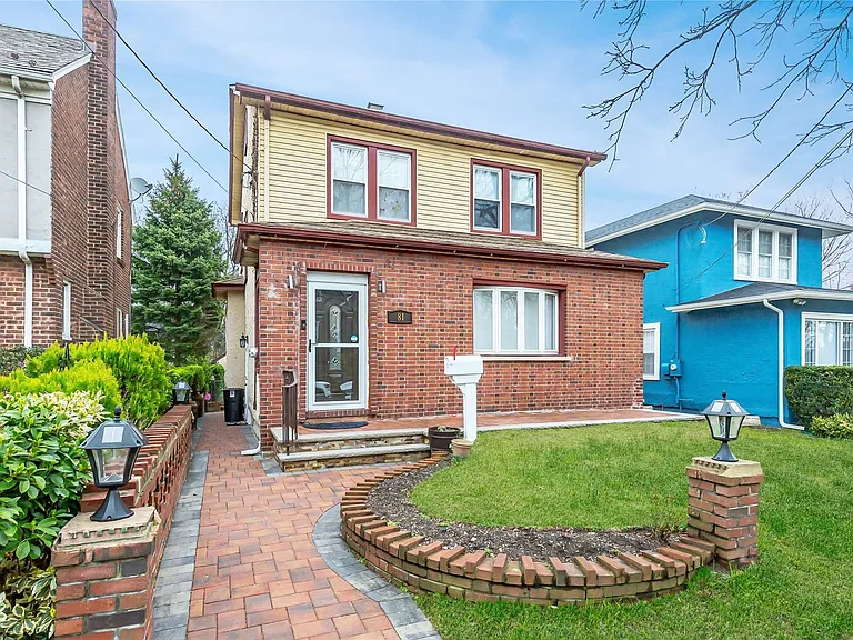 81 Maple Ave — Photo 15