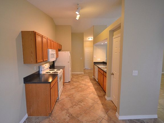 5th image of 2725 Sundance Pl