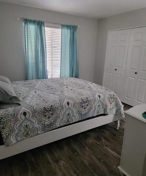 1800 Clubhouse Dr #111 — Photo 9