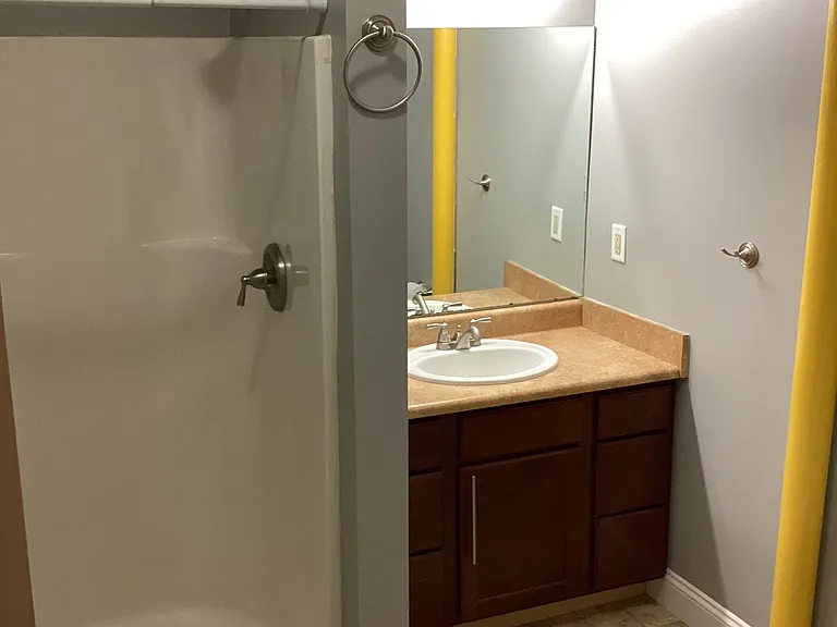 310 Superior Mall — Photo 125