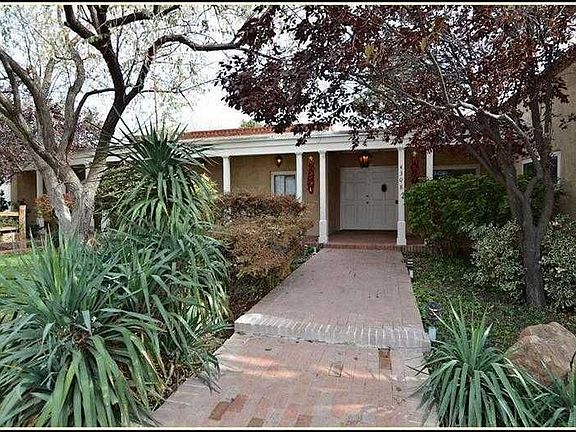 4th image of 4308 Avenida La Resolana NE