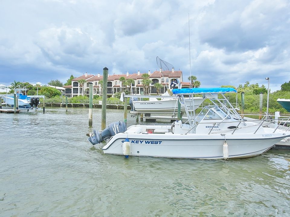 1st image of 152 Marina Bay Dr