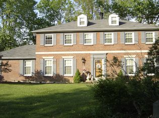 9725 Sycamore Trace Ct, Cincinnati, OH 45242