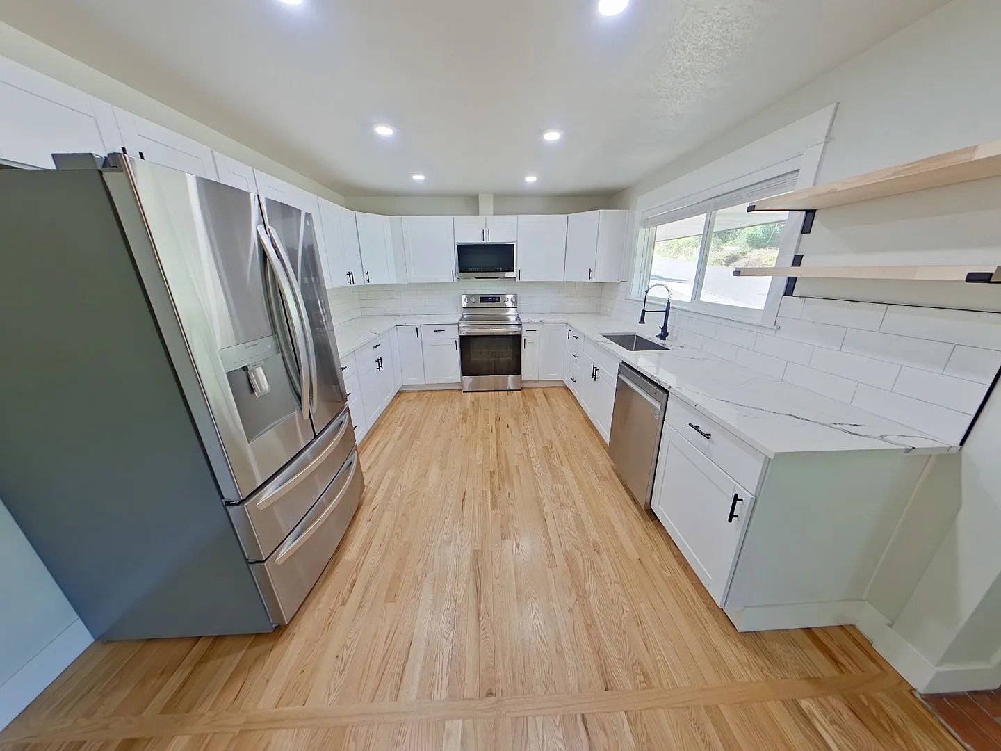 60 West 34th Ave & 3410 McMillan St — Photo 3
