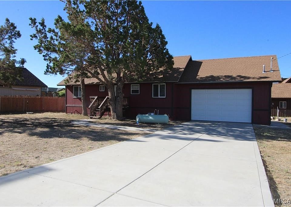 1st image of 45371 5th St