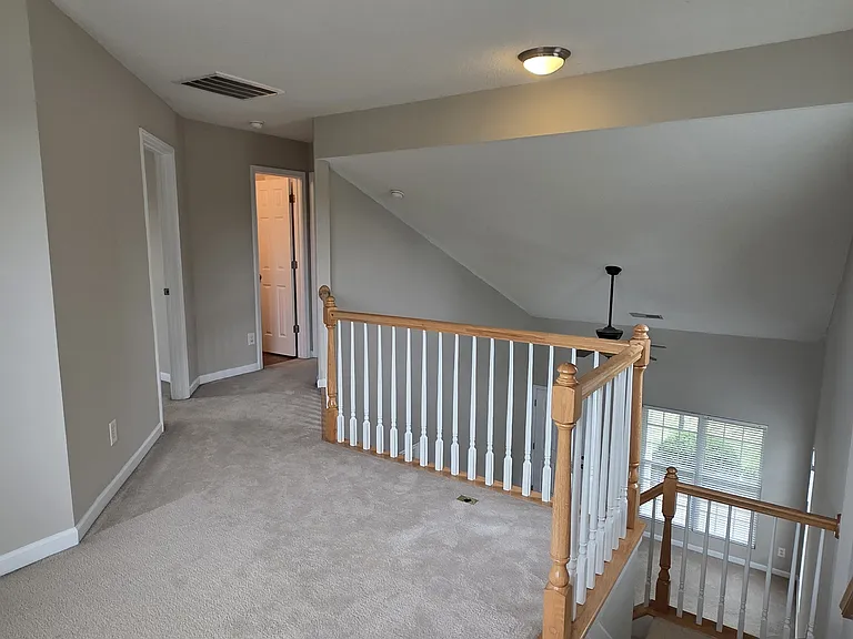 6817 Derby Run Dr — Photo 11
