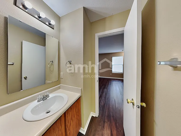 2335 Bridlewood Dr — Photo 15