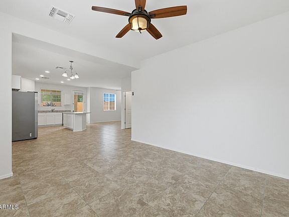 5th image of 1739 S DESERT VIEW Place