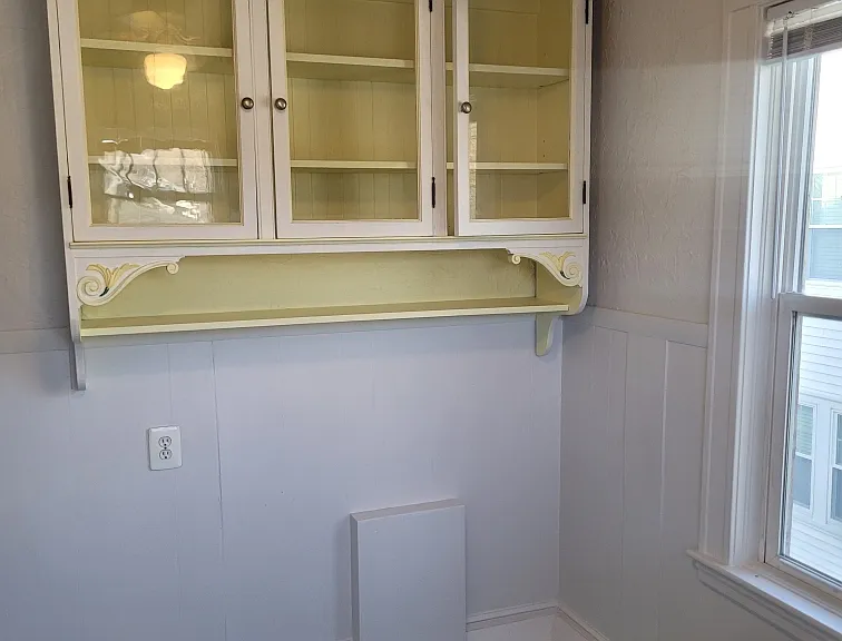 13 Victory Ave #4 — Photo 4