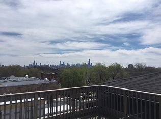 2720 W Cortland St APT 303, Chicago, IL 60647