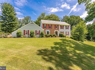 119 Cloverly Ln, West Chester, PA 19380